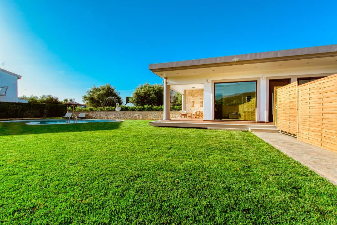 Chania Oasis With Heated Pool Exteriör bild