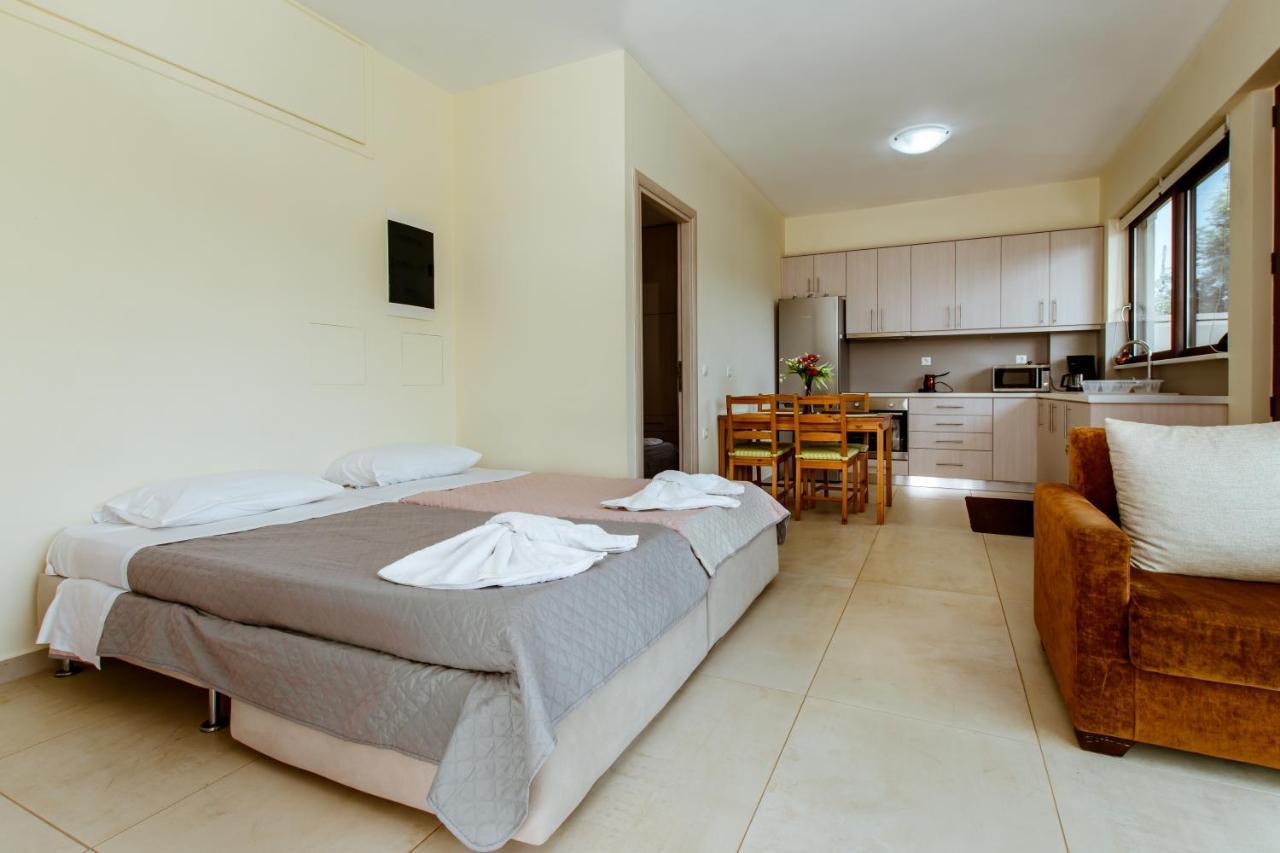 Chania Oasis With Heated Pool Exteriör bild